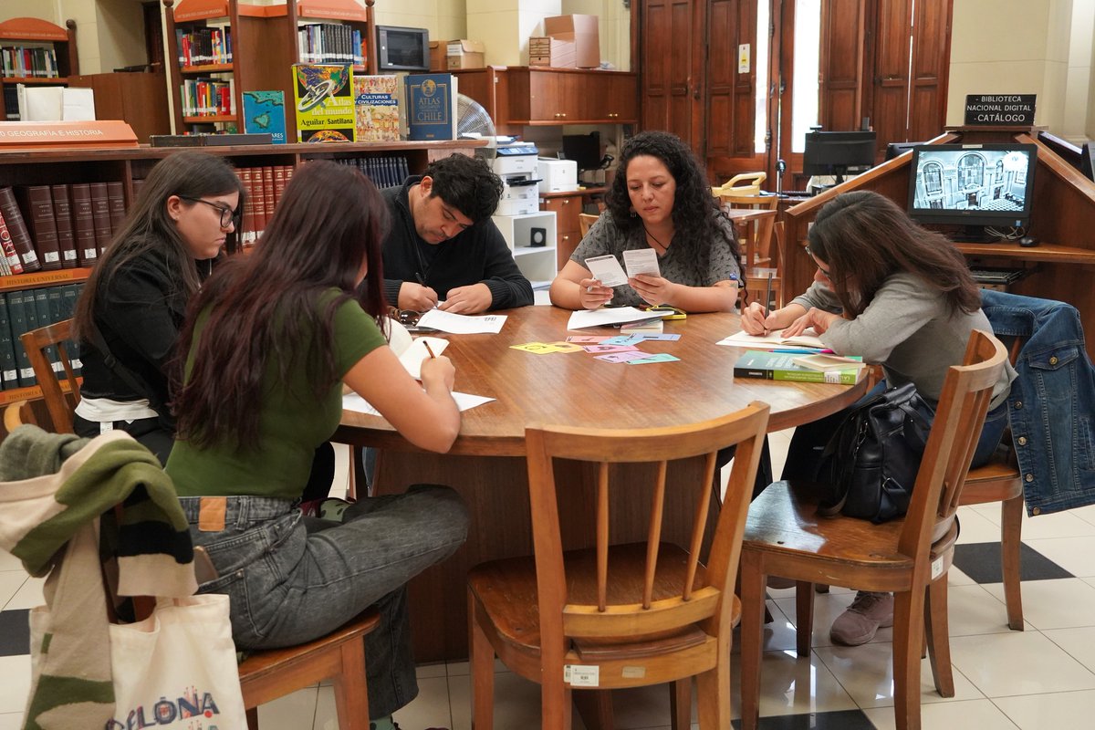 Biblioteca Nacional tweet media