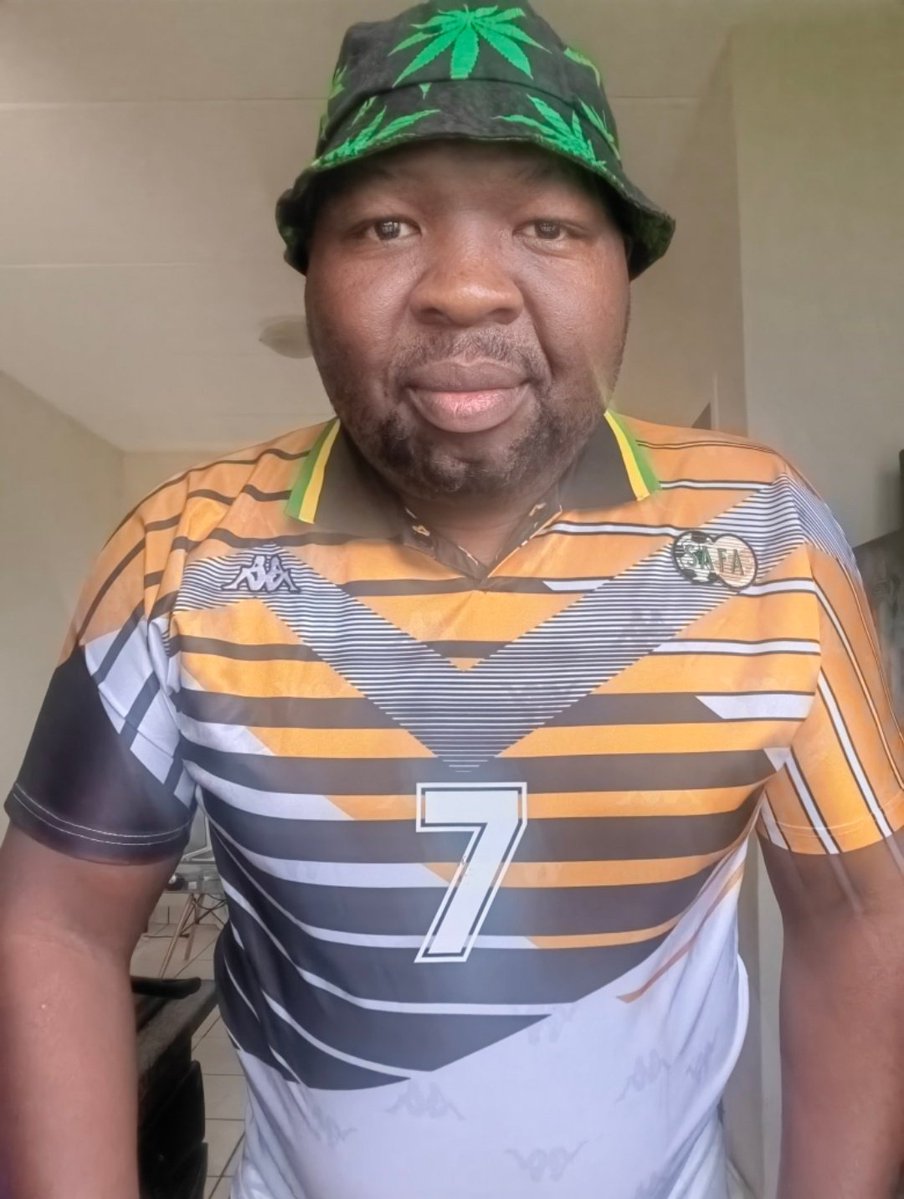 I'm going around blocking dumb people. tweet media