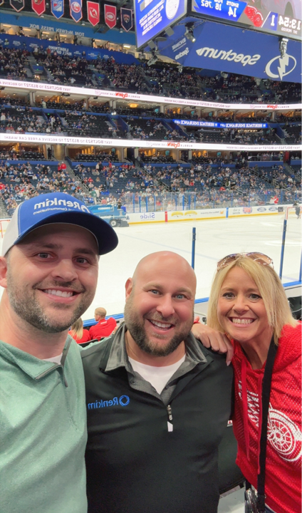 LJRossAssociate's tweet photo. We’re kicking off IUCX in style with the Tampa Bay Lightning vs. Detroit Red Wings game alongside our amazing partners at Renkim! 🏒🔥

#IUCX #Networking #Partnerships #HockeyNight #TampaBayLightning #DetroitRedWings #Teamwork #GameOn https://t.co/1INYZx0qw3