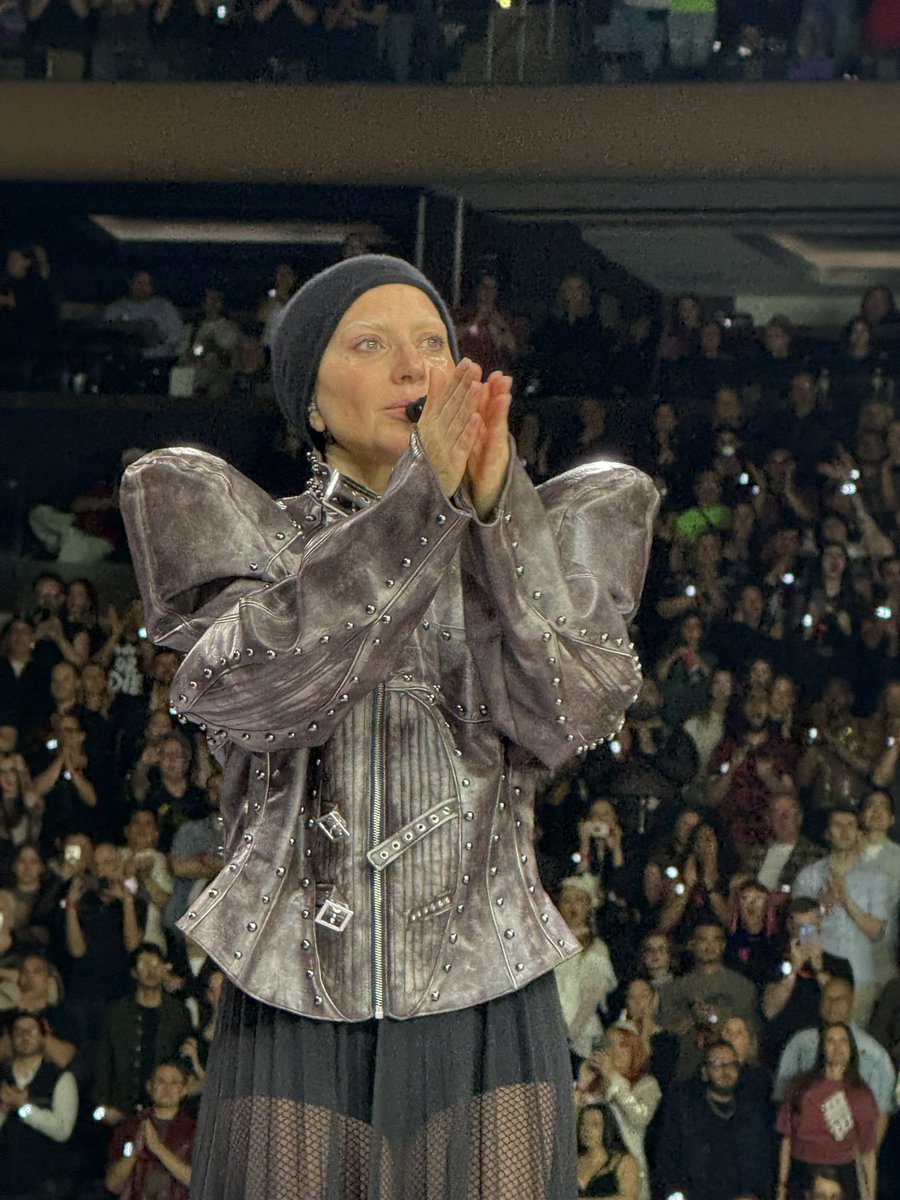 L∀ur∀ 🖤 tweet media