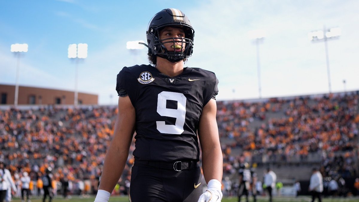 SleeperNFL's tweet photo. Vanderbilt TE Eli Stowers is making a top-30 visit with the Broncos today, per @RapSheet https://t.co/AOrnvYE1T1