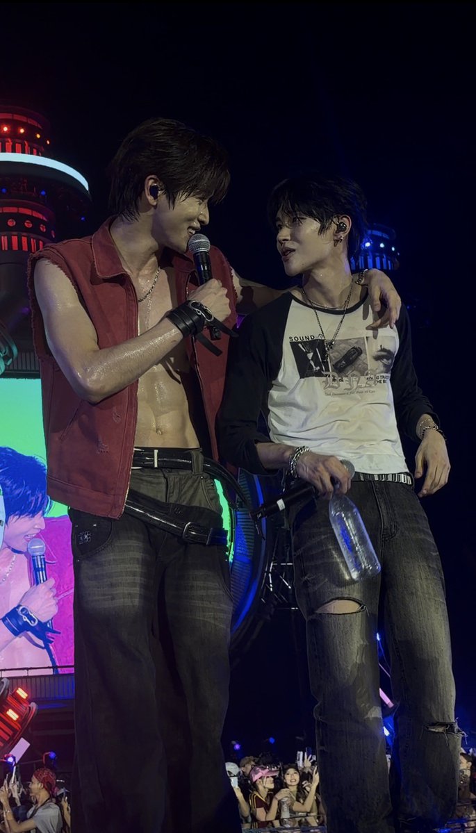 𝐁𝐀𝐋𝐀𝐃𝐎 tweet media