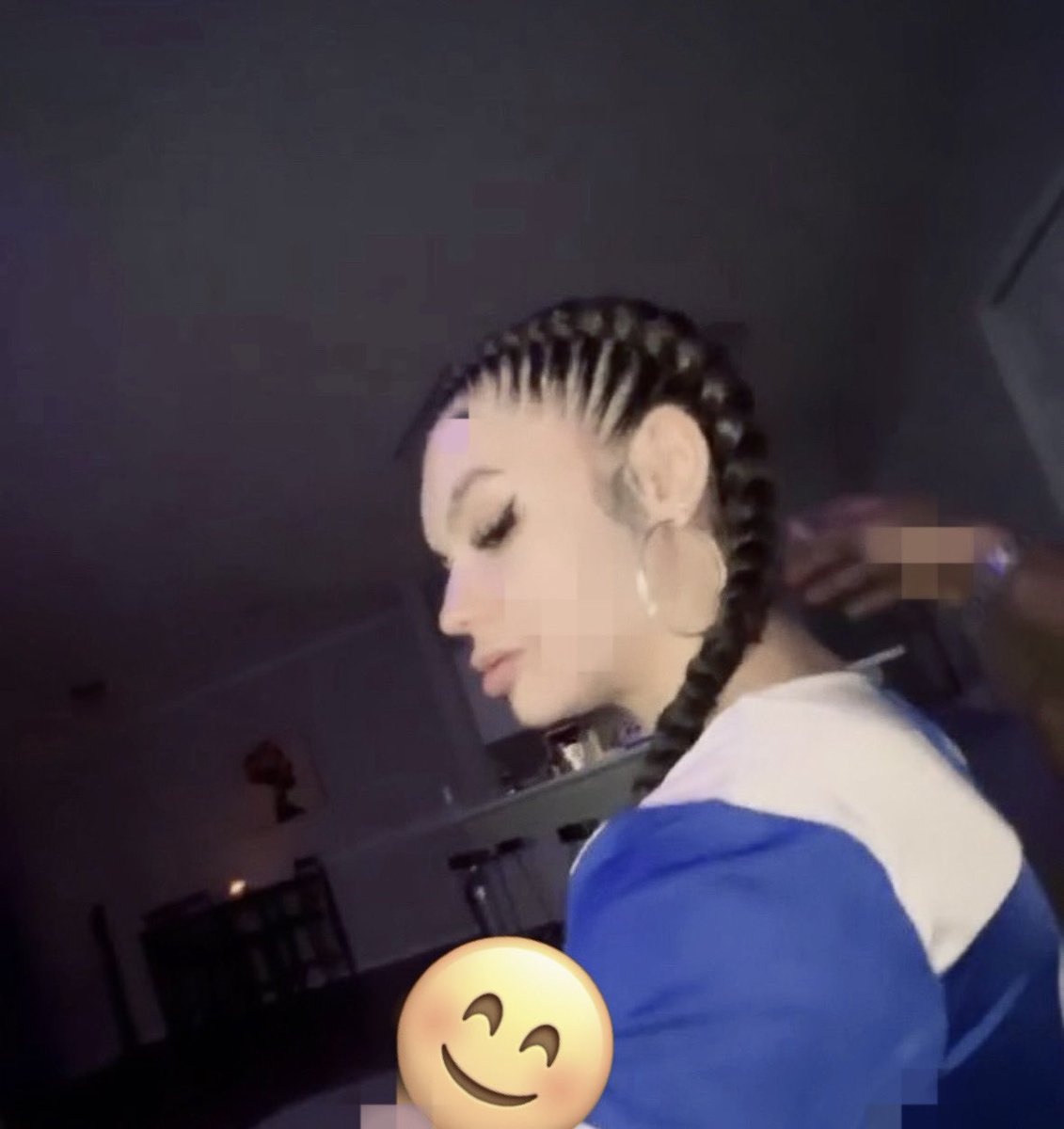 Unstable Feed tweet media