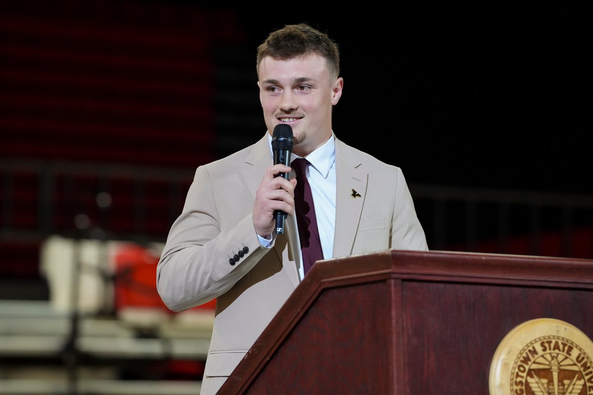 YSUsports's tweet image. Congratulations to Abbie Householder (@YSUVolleyball) and Beau Brungard (@ysufootball) on being named the Joseph F. Malmisur Athletes of the Year at last night's Scholar-Athlete Banquet! 🙌

#GoGuins