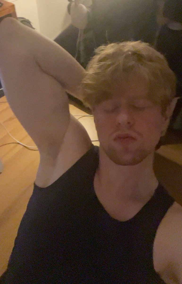 Trying to stay consistent with cutting is pretty hard cuz I love candy :(