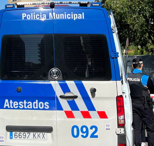 PoliciaMV's tweet photo. Balance del equipo de atestados #ISVA el fin de semana 👇
⏩14 Controles preventivos
- 121 Pruebas negativas
- 1 Prueba positiva
⏩3 Alcoholemias tras infracción
⏩1 Alcoholemia tras accidente
⏩2 Positivos en Drogas
⏩1 Delito Seguridad Vial https://t.co/ga7QS6Xvrc