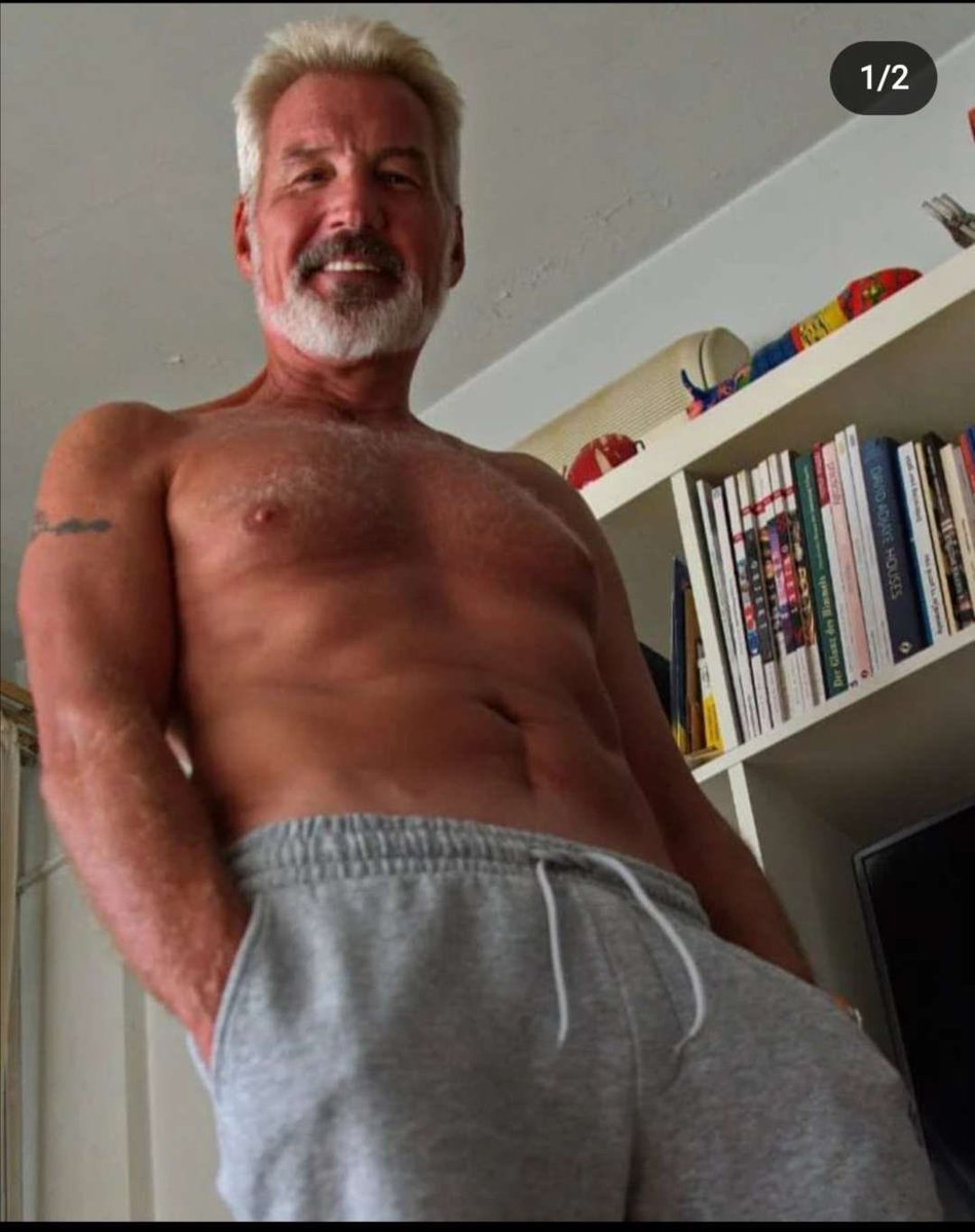 🌸Alice Goodman🌸 is Plurbin tweet media