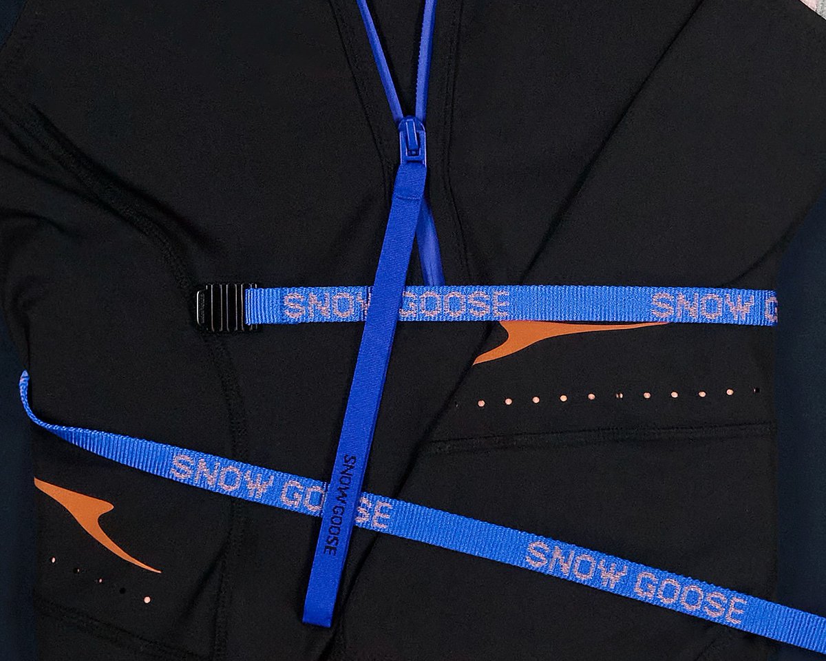 canadagoose's tweet photo. A new expression of Snow Goose is here. 

Shop the SS26 Collection: https://t.co/xOnMDUkCln https://t.co/HoGt8o19uq