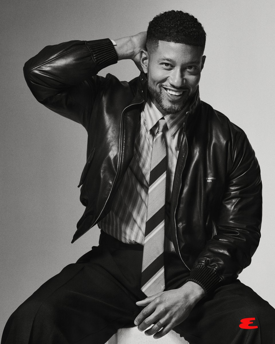 TJamesND's tweet photo. Anyone else see this @esquire photo and think Marcus Freeman was hosting SNL? https://t.co/wLmwB1jXho