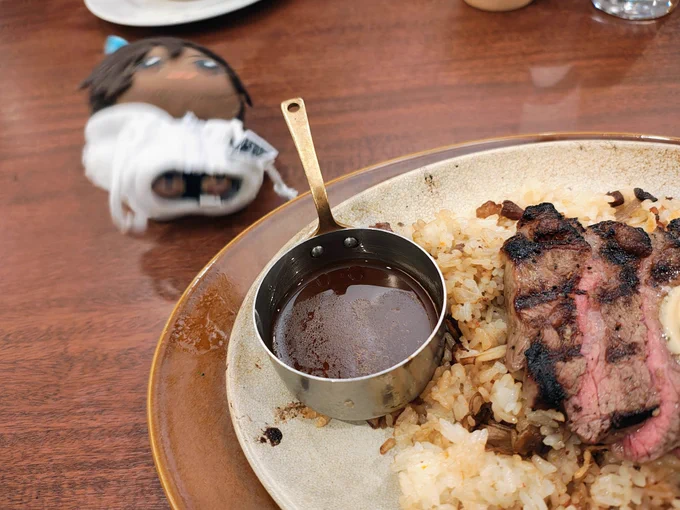 躍動感のあるジュナオちゃんぬいとちょっと前に食べたおいしい夕飯