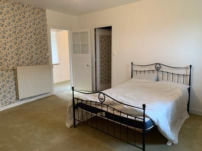 france_images's tweet image. For sale 3 bedroom 5th century house village Blandouet, Mayenne, France buff.ly/95fC0hZ

#France 🇫🇷 #FranceProperty #FrenchProperty #FrenchRealEstate #PropertyForSale