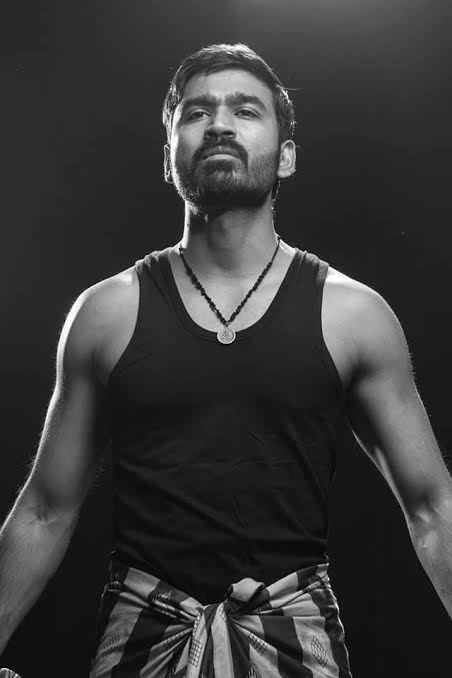 smritigit_pal's tweet image. #VigneshRaja: It won’t be like #Karnan . Instead, there will be a rooted and realistic element at the interval. The film will have a very raw look overall. We’ve developed the story using a few newspaper articles, and it also includes some real-life incidents.

#Dhanush #Kara
