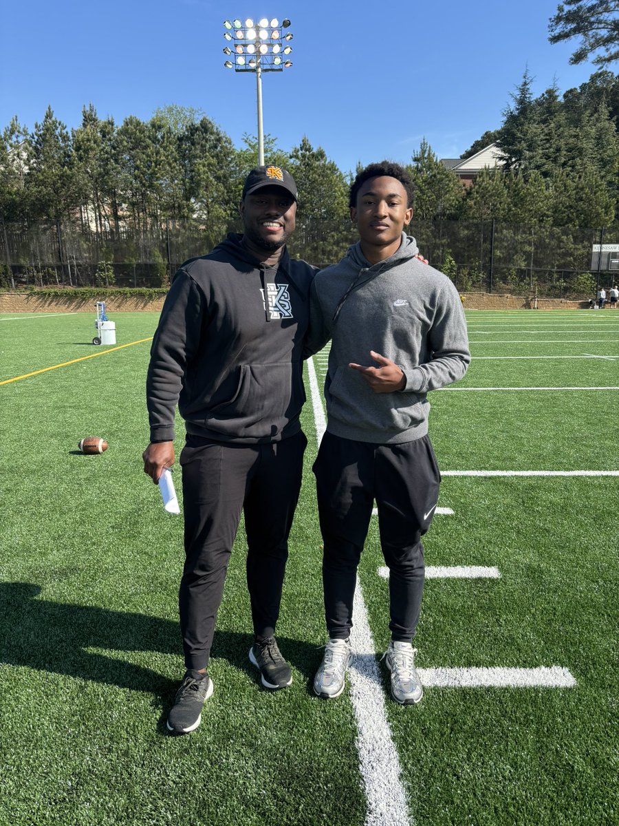 JacobEley1's tweet photo. Had a great time at practice last week at Kennesaw State thankful for the invite @CoachMack_KSU @coachHillEley @PeterChungFB @_CoachEllington @HallTechSports1 @FUMAPGFootball @ArrittFrank https://t.co/udGaK5JUXG