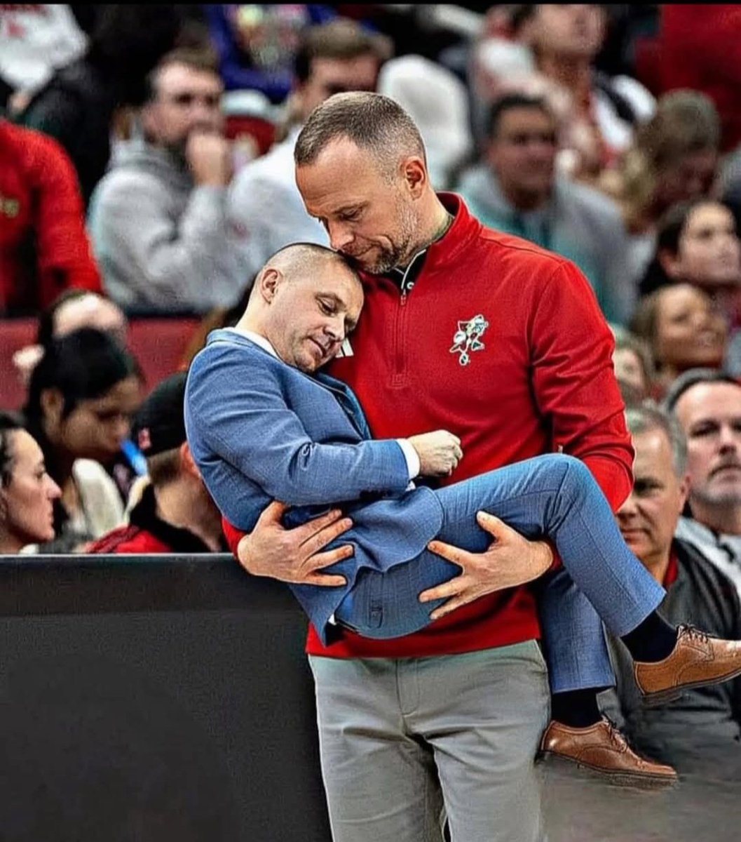 JL Do Tell tweet media