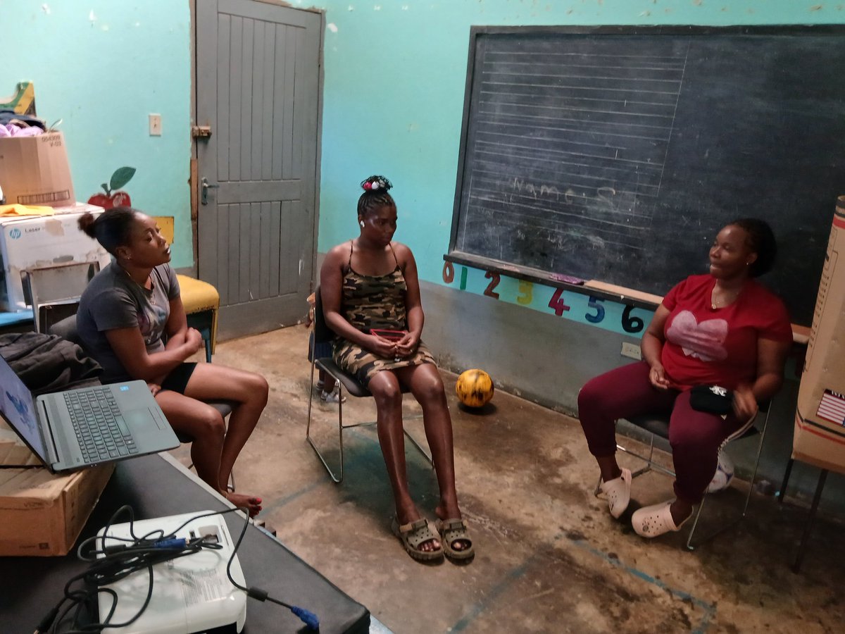 golebourne's tweet image. We are at Flemmings Basic in Seaforth, St Thomas. The parents are empowered. #12StandardsMatter #ParentingMatters @ECCJA @MOEYJamaica @tkmsingh @TanishaMill2012 @cfranoBrighty @ItzzMell_ECC3 @Stcy14226538 @KemmyLeslie @KevinPa43410967 @GrantShaunette @mesheckagreen @JISNews