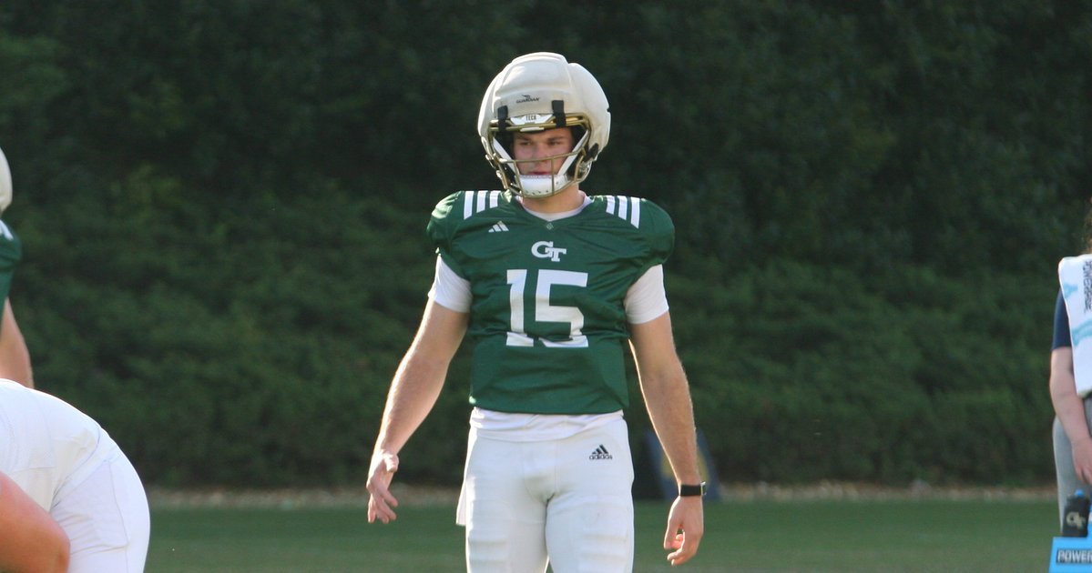 Kelly_Quinlan's tweet image. Chris Weinke on Alberto Mendoza's competitiveness, "I don't know how much higher you can get than his brother, who is going to be the number one pick and won the Heisman, but somehow, some way, he wants to find a way."