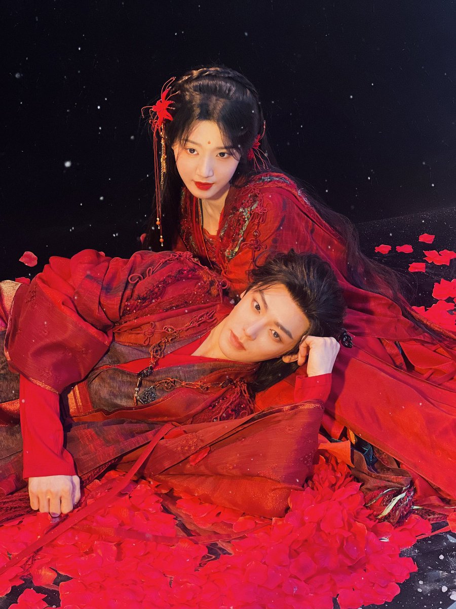 Lya ⚢ | studying mood tweet media