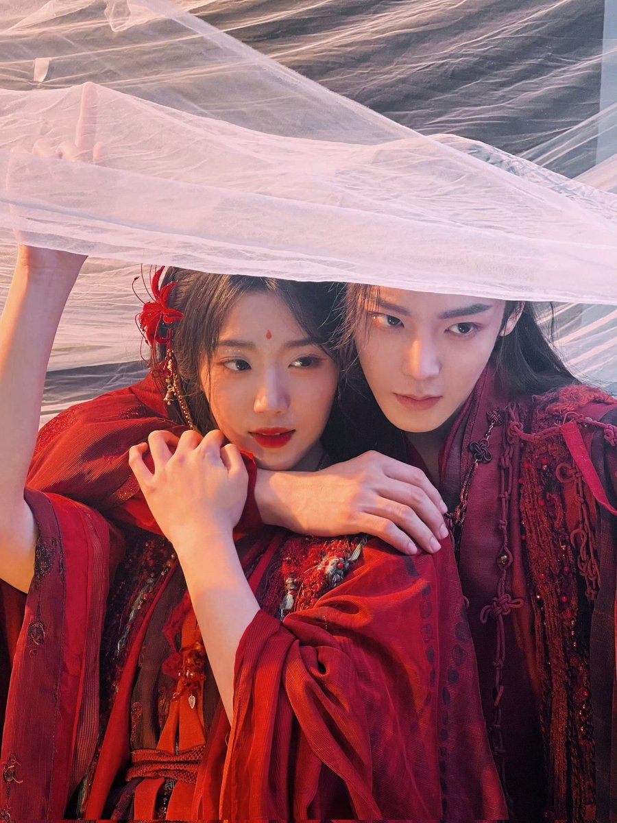 Lya ⚢ | studying mood tweet media