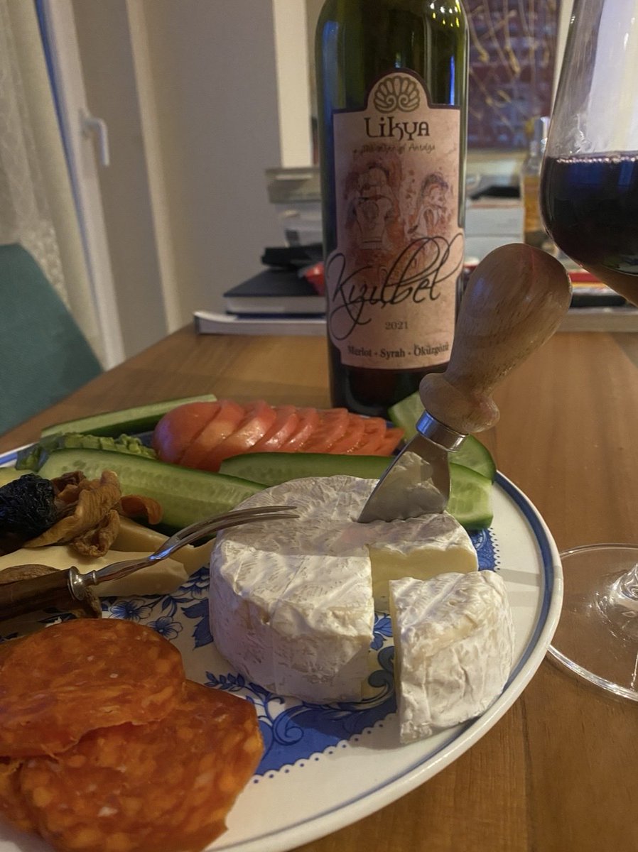 sonradan_gourme tweet media