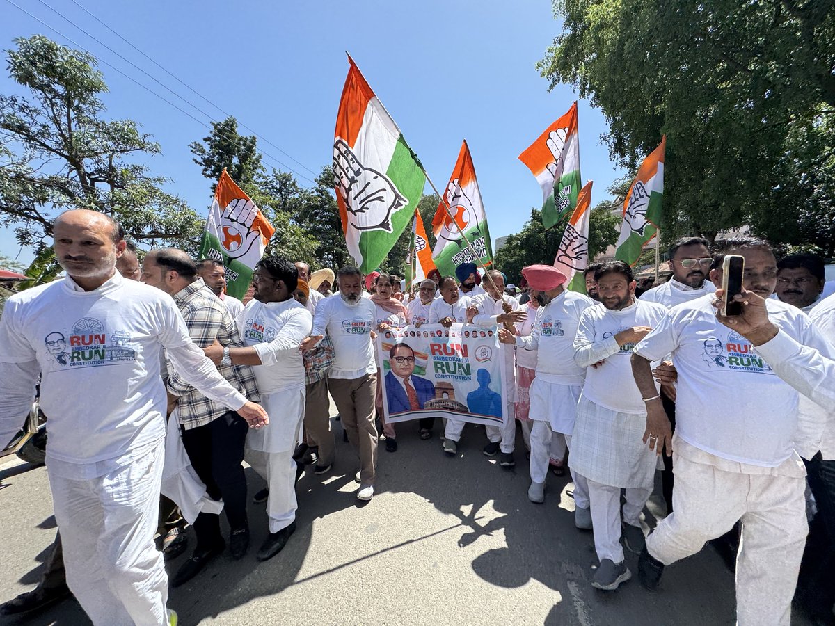 Randhawa_INC's tweet photo. ਅੱਜ ਪਟਿਆਲਾ ਕਾਂਗਰਸ ਵਲੋਂ ਸੰਵਿਧਾਨ ਦੇ ਰਚੇਤਾ, ਭਾਰਤ ਰਤਨ ਤੇ ਮਹਾਨ ਸਮਾਜ ਸੁਧਾਰਕ ਡਾ. ਭੀਮ ਰਾਓ ਅੰਬੇਡਕਰ ਜੀ ਦੇ 135ਵੇਂ ਜਨਮ ਦਿਵਸ ਦੇ ਸਨਮਾਨ ਵਿੱਚ ਵਿਸ਼ਾਲ ਸ਼ਰਧਾਂਜਲੀ ਸਮਾਗਮ ਅਤੇ ਗੌਰਵਮਈ ਮਾਰਚ ਕੱਢਿਆ। @RahulGandhi 
@RajaBrar_INC https://t.co/F0Loqe5ow0