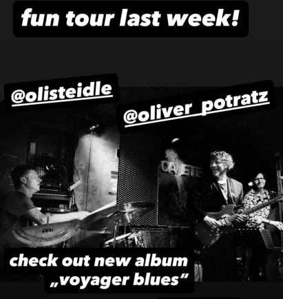 TYXart's tweet photo. Klima Kalima - new album "#VoyagerBlues" ♪♫♪

#KlimaKalima:
#KalleKalima, Electric #Guitar - #OliverPotratz, Double #Bass - #OliverSteidle, #Drums

»»» https://t.co/T1Bv7x5jow

Fire-Link Hi-Res-Audio &amp; CD: https://t.co/uOkbvPGdPQ

#jazz #jazzart #tyxart #tour #voyager #blues https://t.co/OL0V0a1a7K