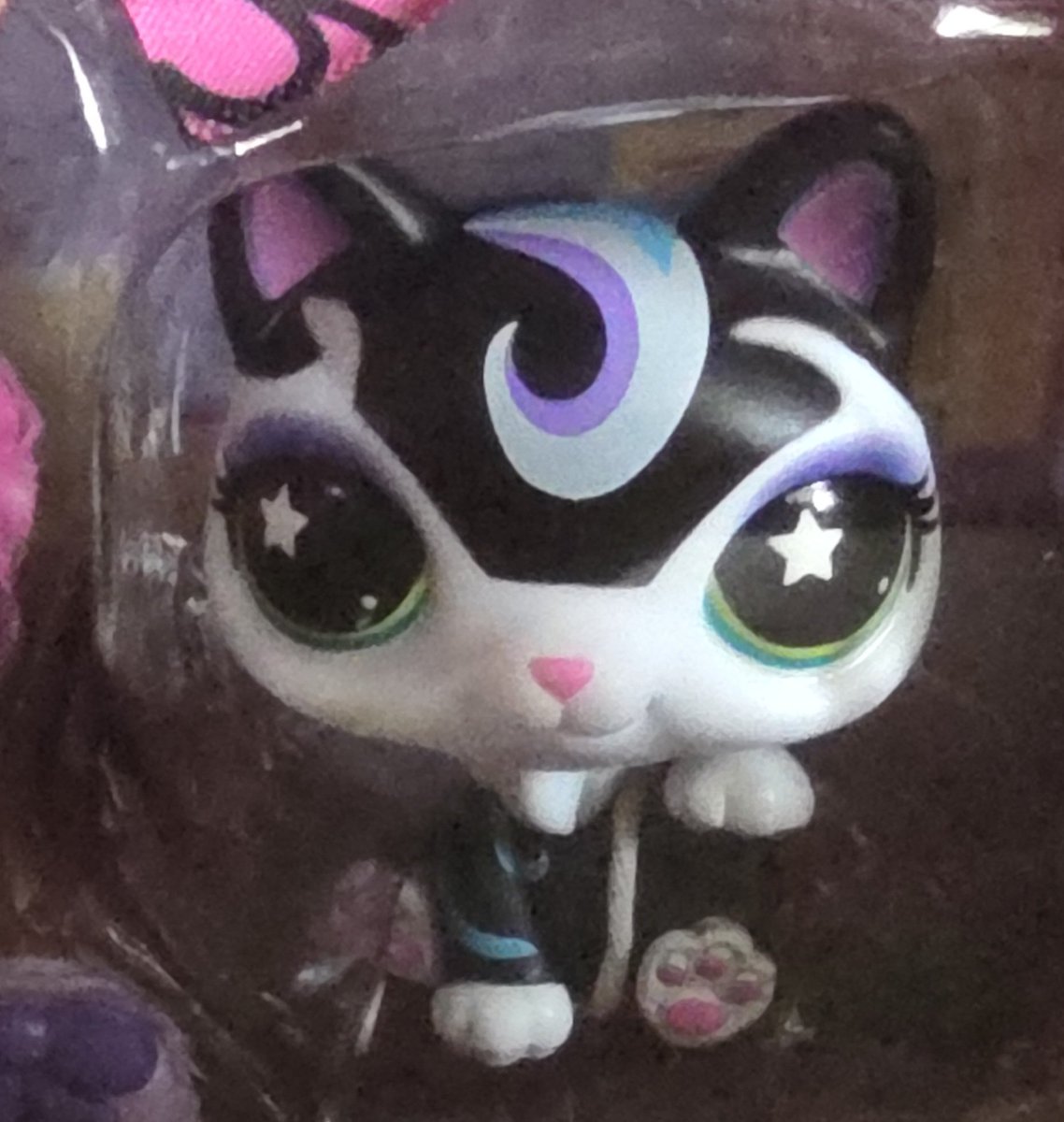 LPS more like Luinest Pet Shop
