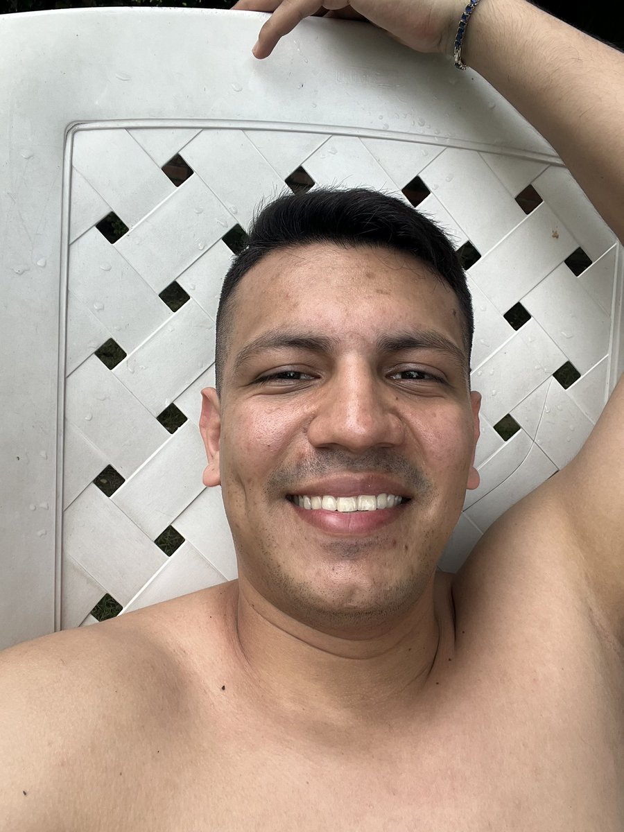 Jhormman tweet media