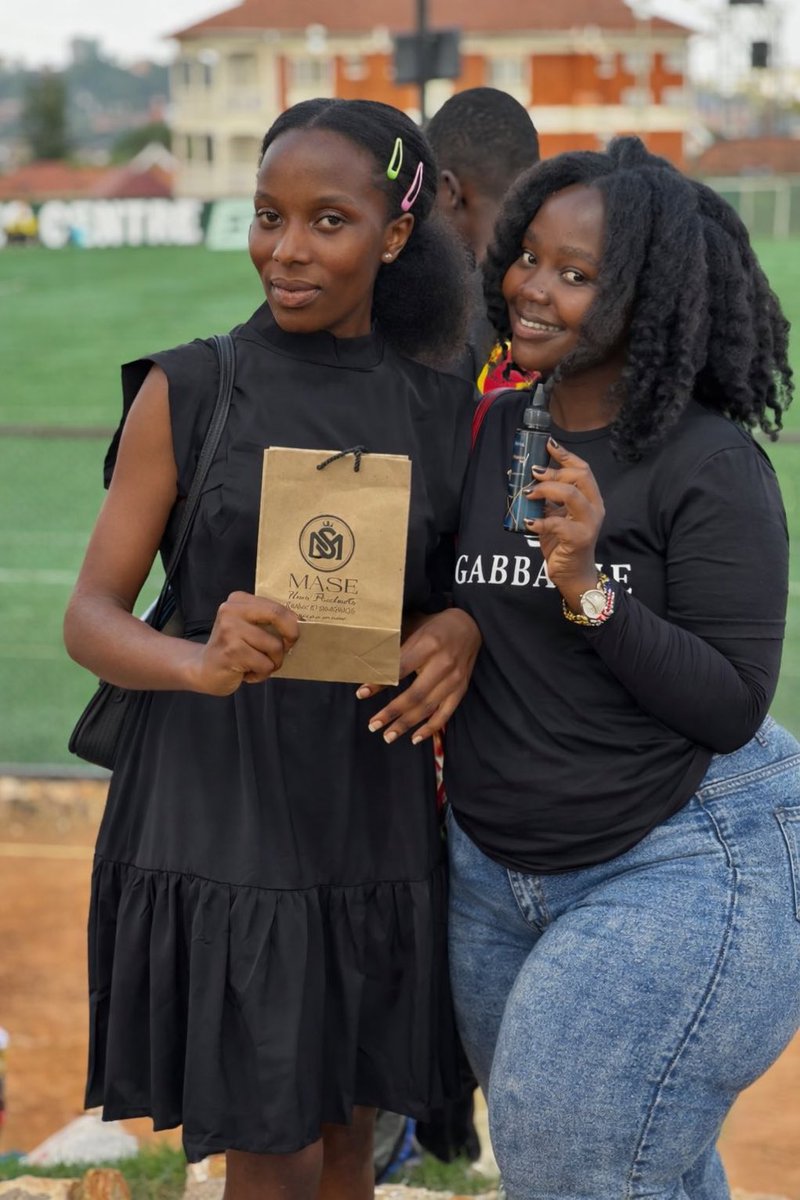 komugisha Peace tweet media