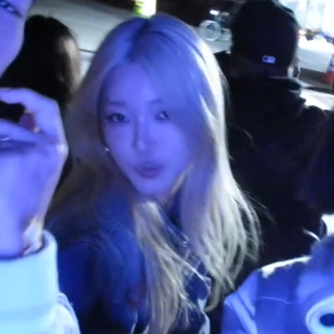 renata*ੈ✩ tweet media