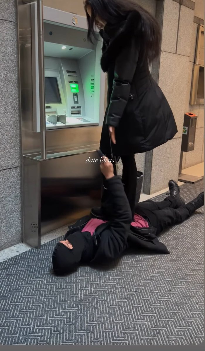 ✨ Mommy Monroe ✨ 6/11 tweet media