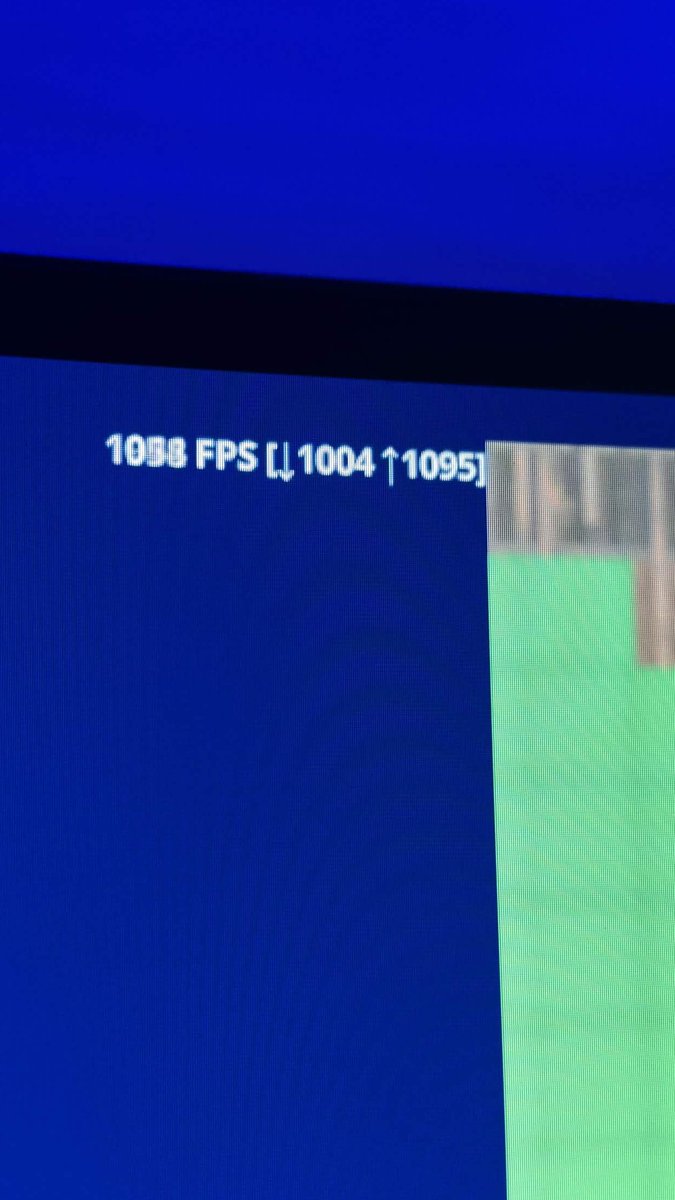 Fabiotweaks's tweet image. 🚨Crazy results🚨

BEFORE: 1055 FPS → AFTER: 1861 FPS

I just boosted a client's FPS by +76,40% for only €100. No new hardware, just pure optimization.🚀

SPECS: 
R7 9850X3D 
RTX 5060 Ti 32GB 
DDR5-6000 CL28

📩 DM me or Join my Discord for the best PC optimization