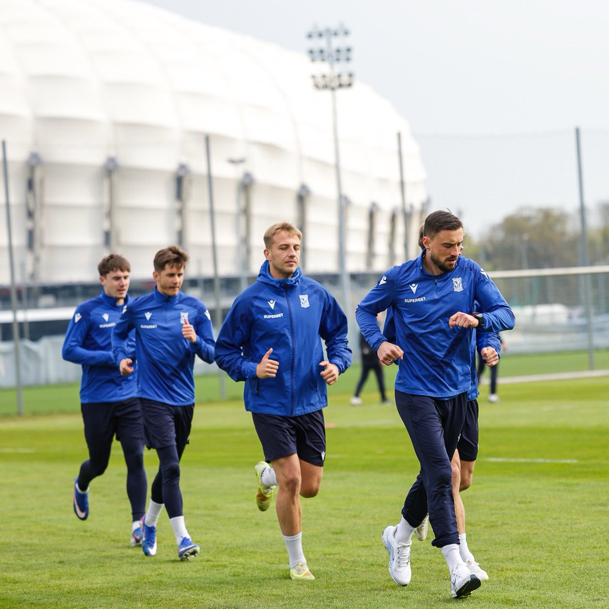 Lech Poznań tweet media