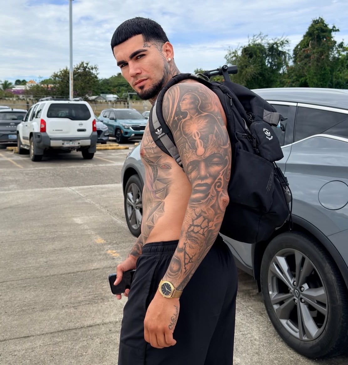 gothampict's tweet image. 