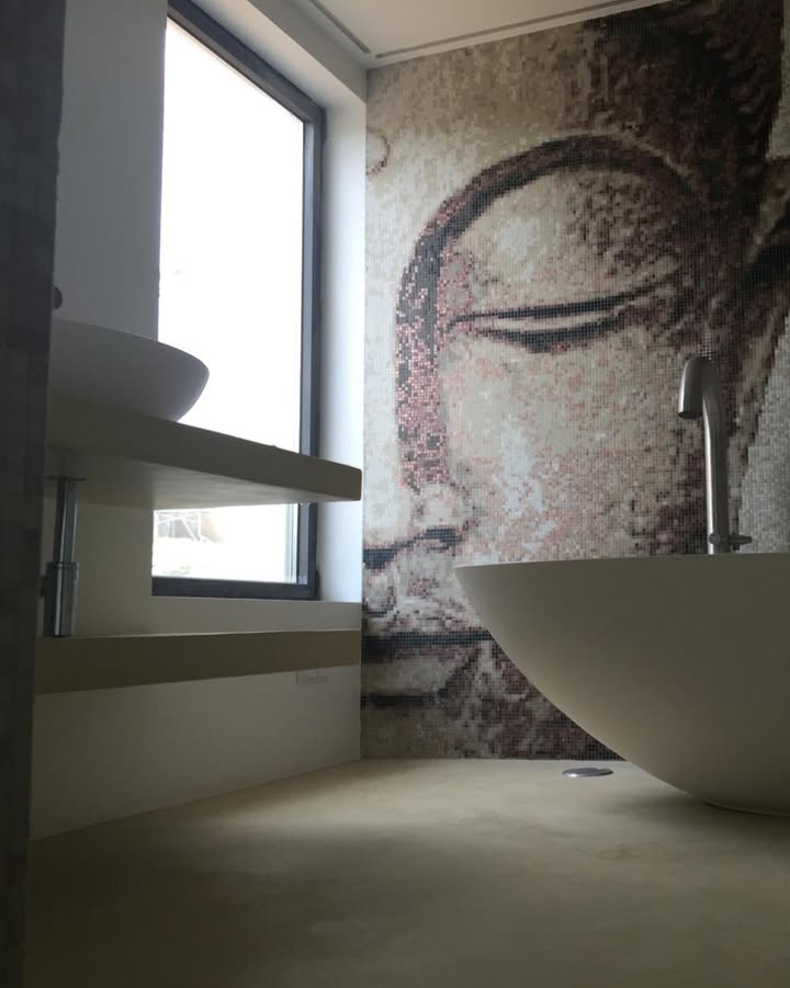 Microcimento's tweet photo. Aplicação de microcimento ✨🚿

Ideal para quem procura um visual minimalista e sofisticado, com personalidade única 💫

#Microcimento #CasaDeBanho #Renovação #DesignInterior #Kcberry #Obras #Decoração https://t.co/yzXPD7mqAf