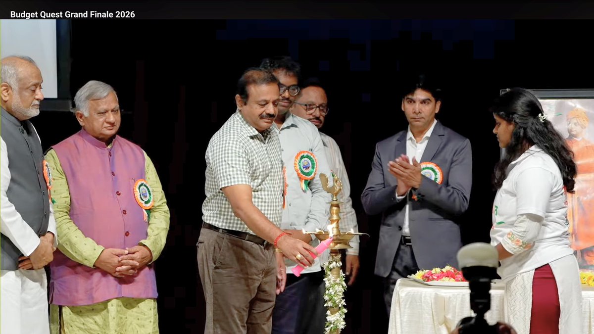 venubhagavan's tweet photo. Addressed 1000+ youth at MY Bharat Budget Quest 2026, Kanha Shanti Vanam. Presented Saint in a Suit to Daaji. He said: "This is what I tell people — be a Saint in a Suit." Some experiences become part of you. Yesterday was one.
#Daaji #SaintInASuit #MYBharat https://t.co/wjfCrqxgHh