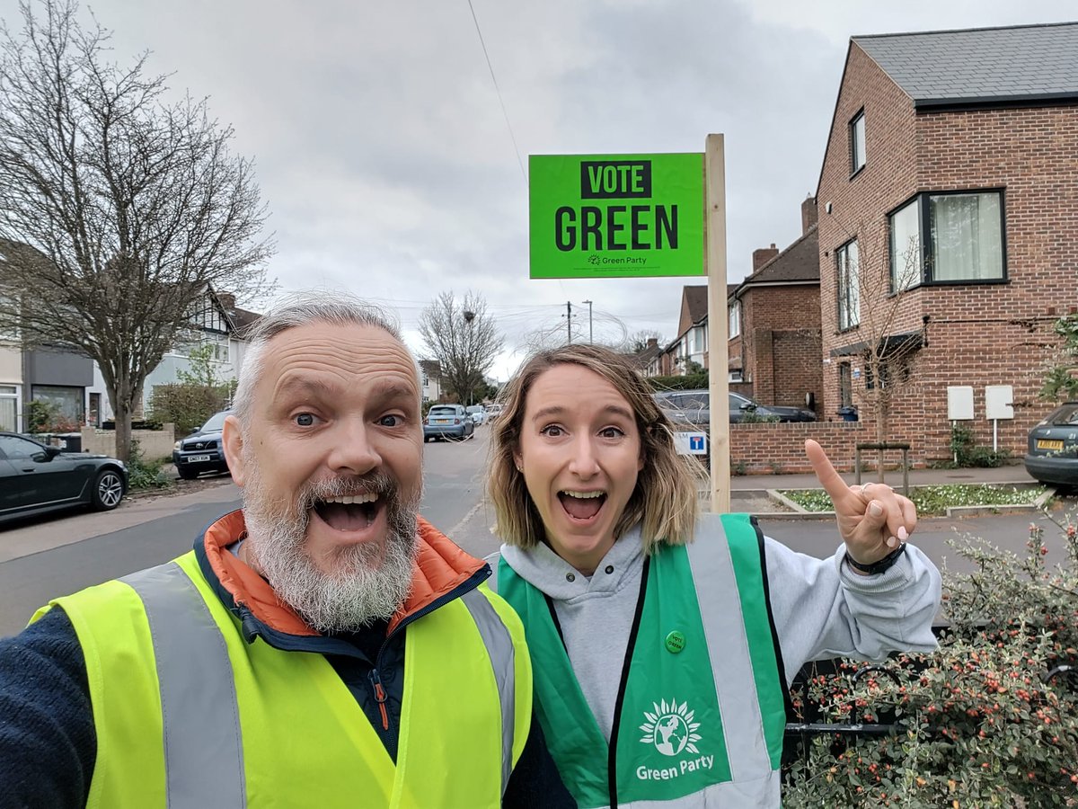 CambridgeGreens's tweet image. Our campaigns are fueled by amazing people! Together, we're bringing real hope to Cambridge and South Cambs this May! 💚✊ 

#ChangeMakers #HopeIsHere