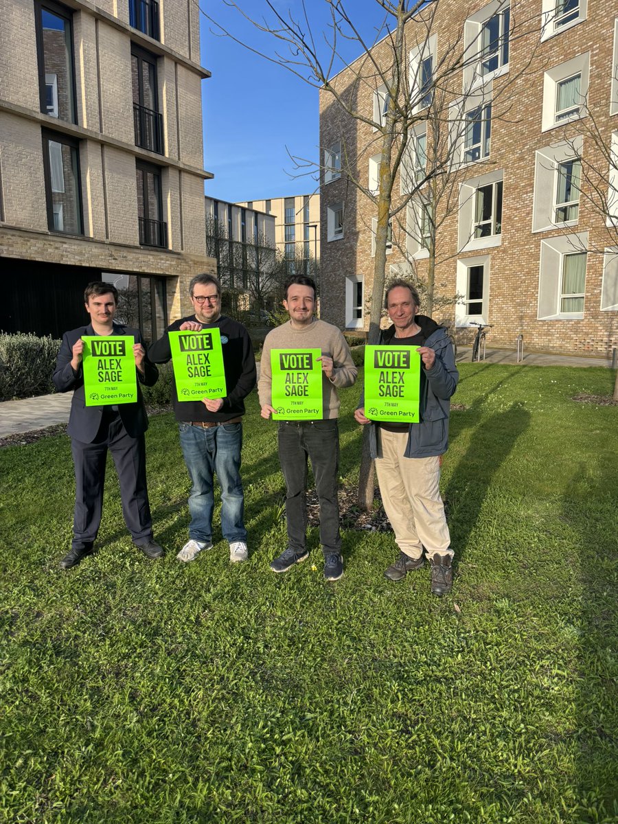 CambridgeGreens's tweet image. Our campaigns are fueled by amazing people! Together, we're bringing real hope to Cambridge and South Cambs this May! 💚✊ 

#ChangeMakers #HopeIsHere