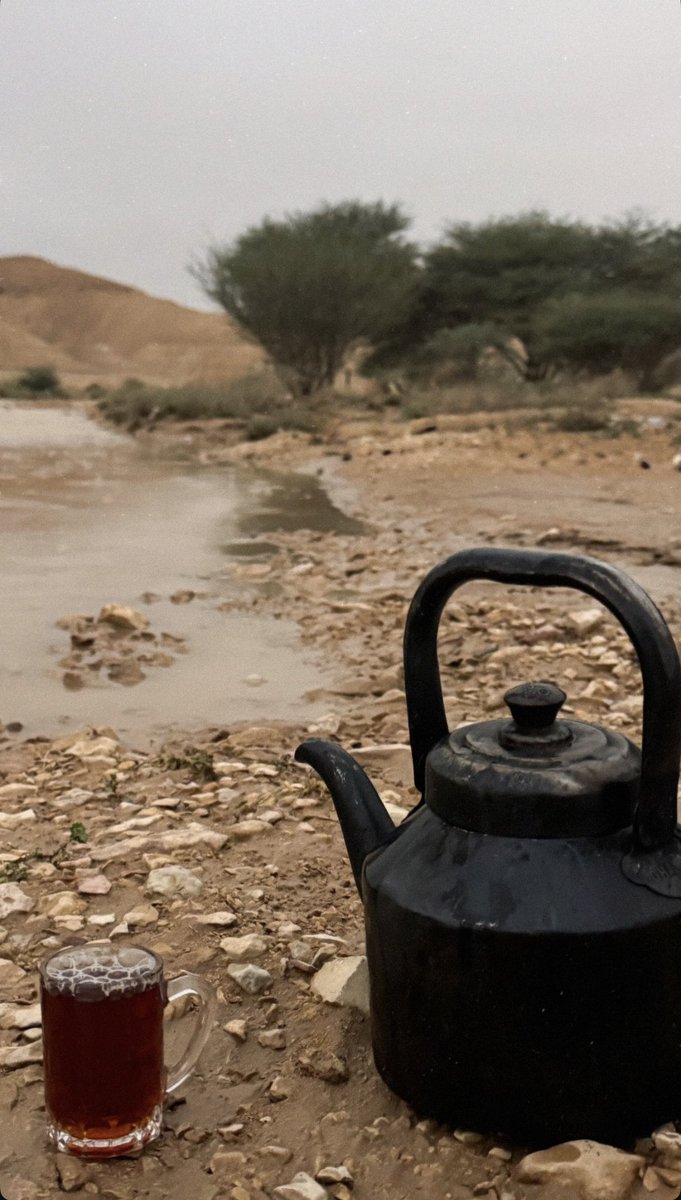 ‏قُوس tweet media