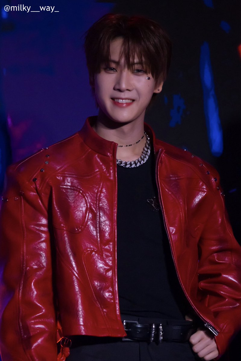 miIky__way_'s tweet image. 2602222️⃣

#ADAP #에이댑
#현성 #HYUNSUNG
#ALL_DREAMS_ARE_POSSIBLE