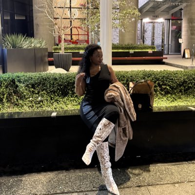 lunafreshlov's tweet photo. #NewProfilePic https://t.co/rxVNFo3t6d