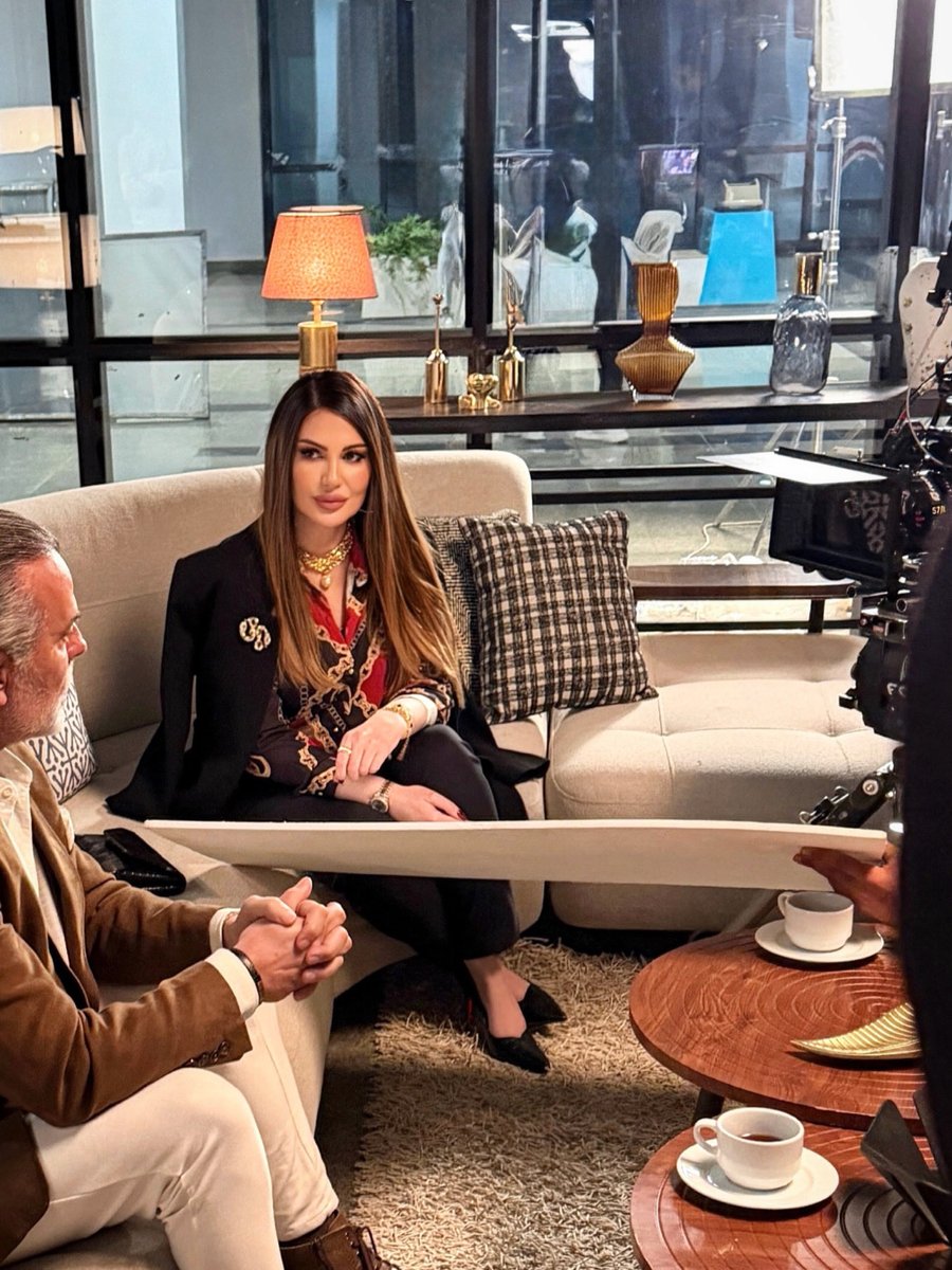 Darine Hamze دارين حمزه tweet media