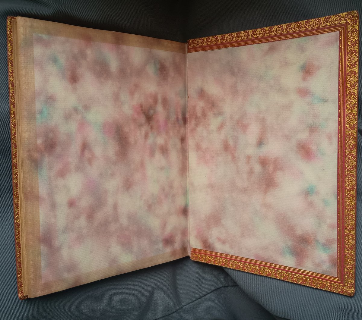 MarshsLibrary's tweet image. There's a hint of nebulae to these marbled endpapers. From the binding of Oscar Wilde's Salomé, illustrated by Aubrey Beardsley &amp;amp; part of our Benjamin Iveagh collection #bindings #marbling