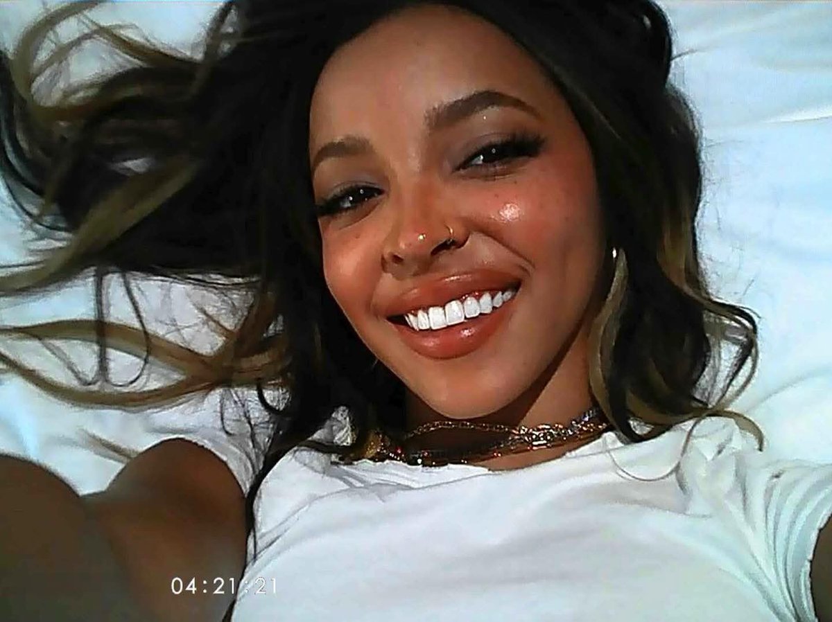 𝙱𝚊𝚛𝚛𝚢 𝙰𝚕𝚕𝚎𝚗 | 𝚃𝚑𝚎 𝙵𝚕𝚊𝚜𝚑 tweet media