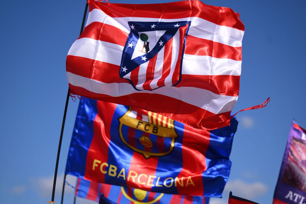 FCB World tweet media