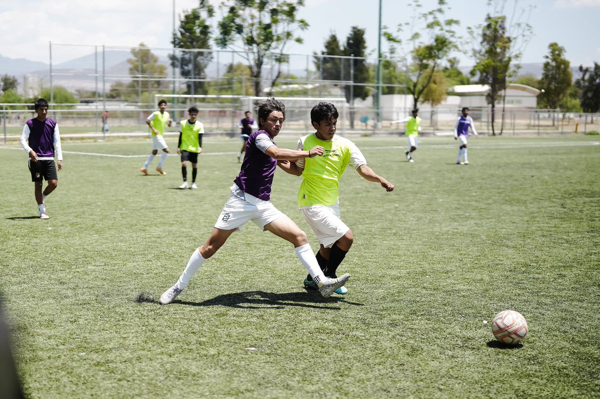Club León tweet media