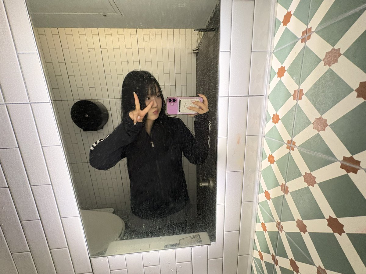 뉴구ෆ내트친소를님이눌러서찾아간거임 tweet media