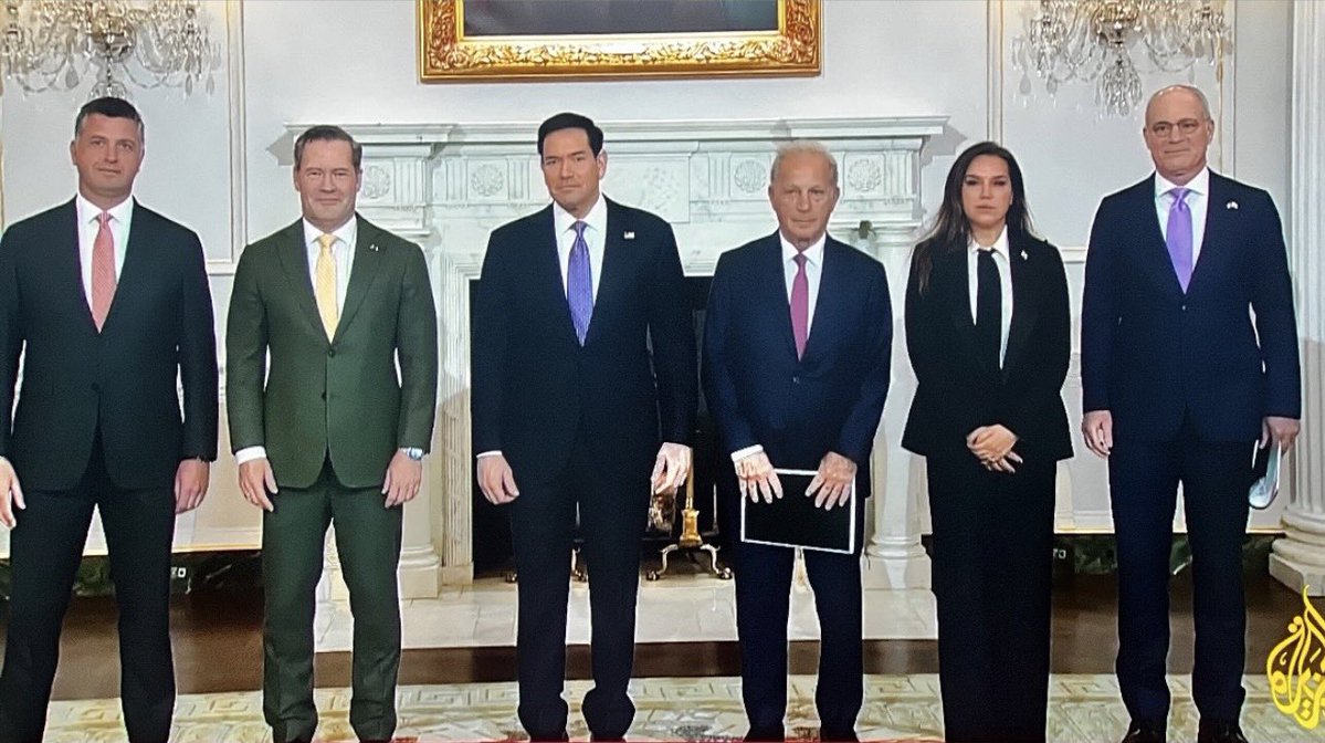 Carolina Charles Hajjar tweet media