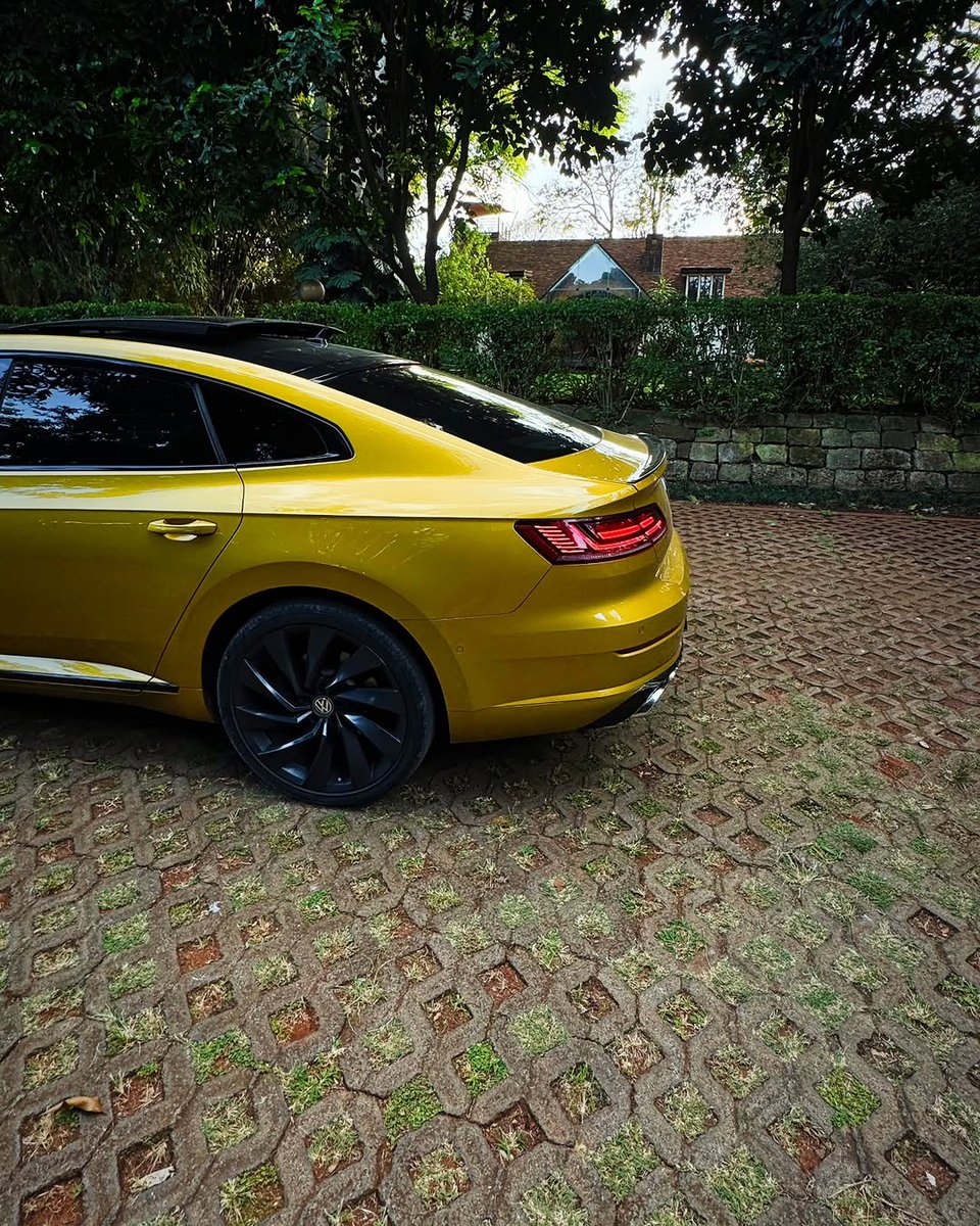 Kalasinga_'s tweet image. #Ad #ForSale

2019 Volkswagen Arteon R-Line, slightly wild though!

Tastefully modified with an APR package good for 500 + hp.

Price: Kshs 4,000,000 only
Contact : 0717 931352
