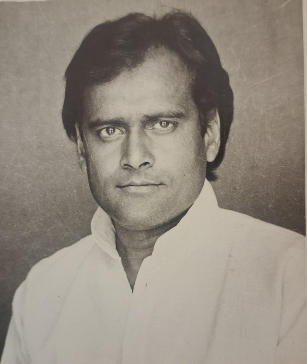 shyamraj08's tweet image. राजस्थान विधानसभा के वर्तमान वरिष्ठ सदस्य MLA और कई बार मंत्री रह चुके यह भाजपा नेताजी कौन है? 
#rajasthan #jaipur #jaipurcity #BJP4IND