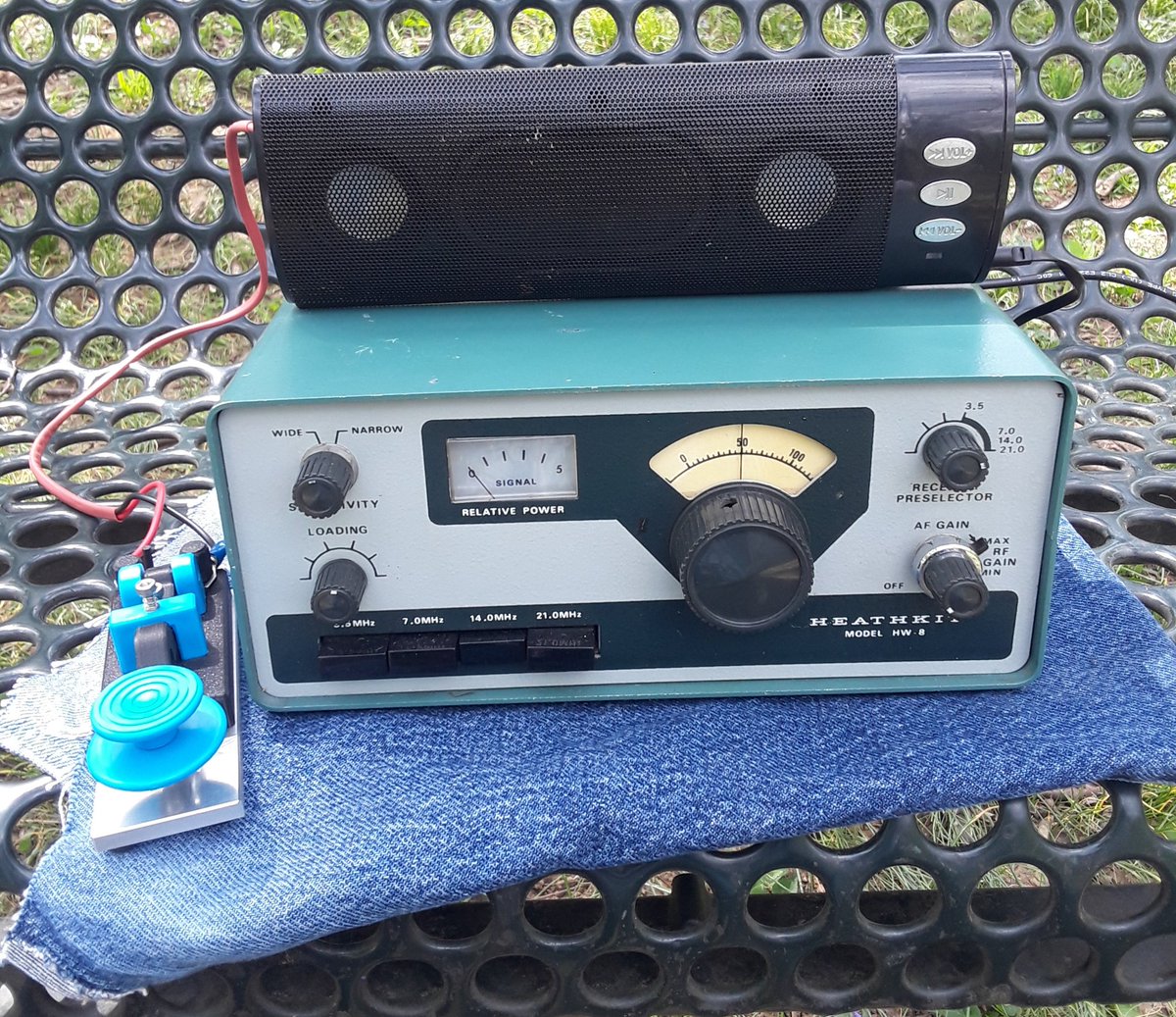 N4JAW's tweet photo. Beautiful spring afternoon for a #amateurradio #hamradio #pota #parksontheair activation with a #straightkey with my #heathkit #hw8 #cw #morsecode #qrpradio Transceiver into a #qrp #EFHW #tenntenna transformer. https://t.co/y6ldF4sdZg
